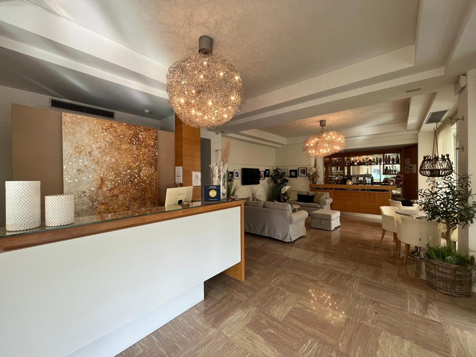 Hotel Mon Pays Riccione Eksteriør bilde