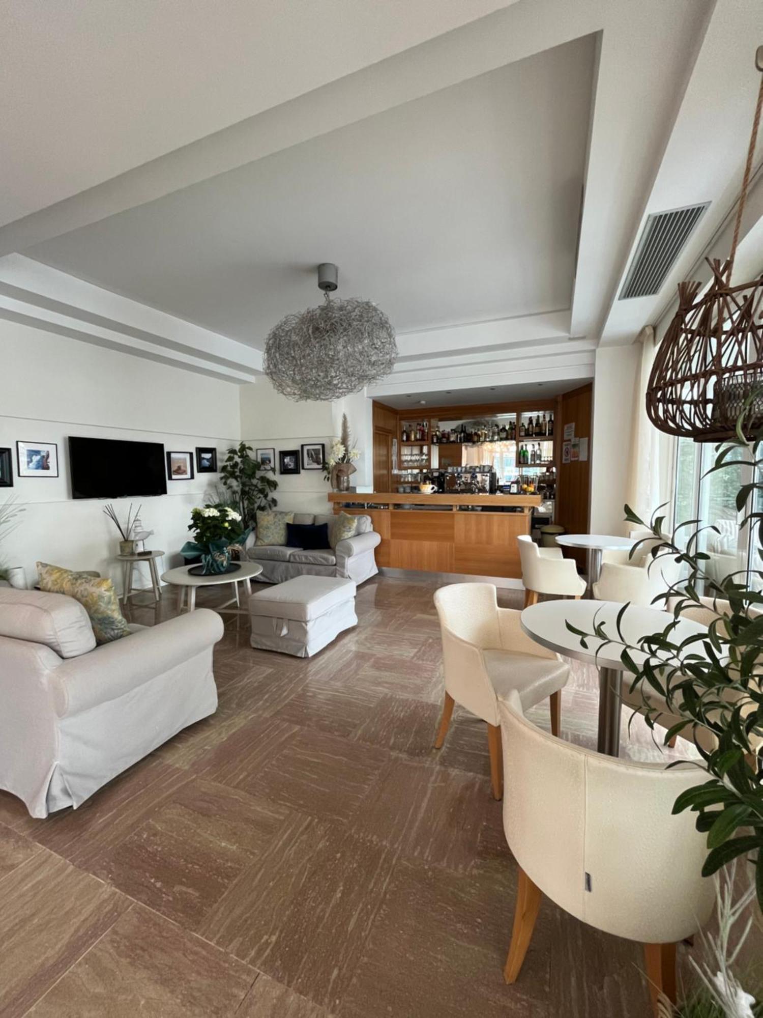 Hotel Mon Pays Riccione Eksteriør bilde