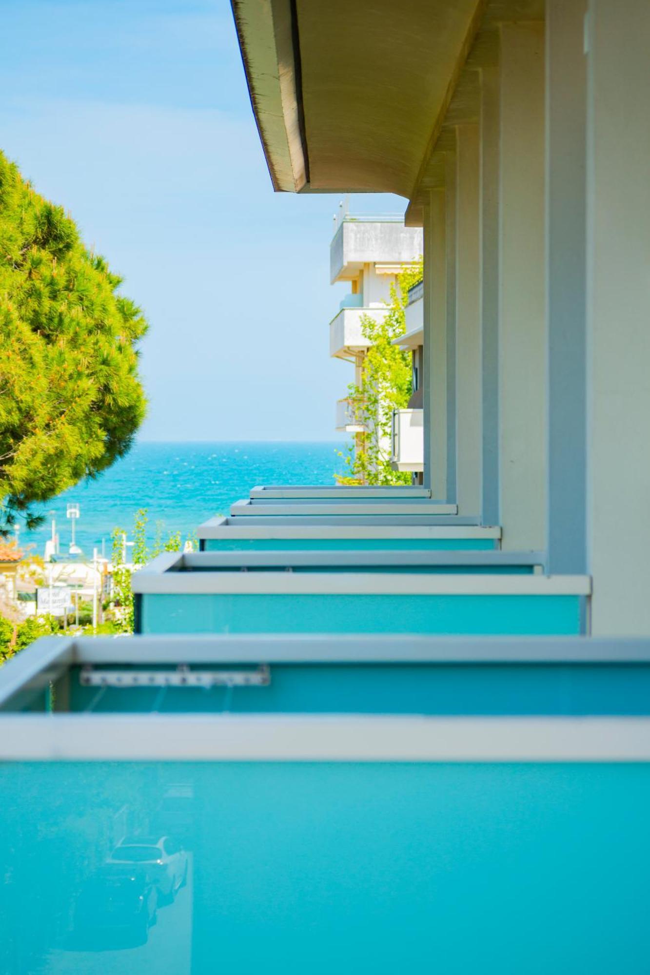 Hotel Mon Pays Riccione Eksteriør bilde