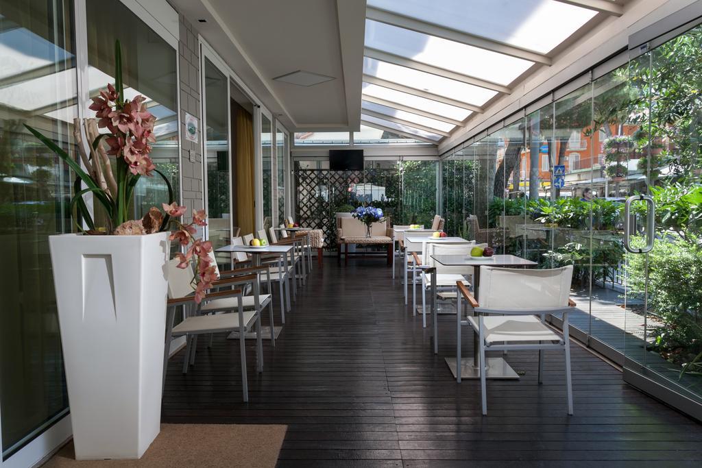 Hotel Mon Pays Riccione Eksteriør bilde