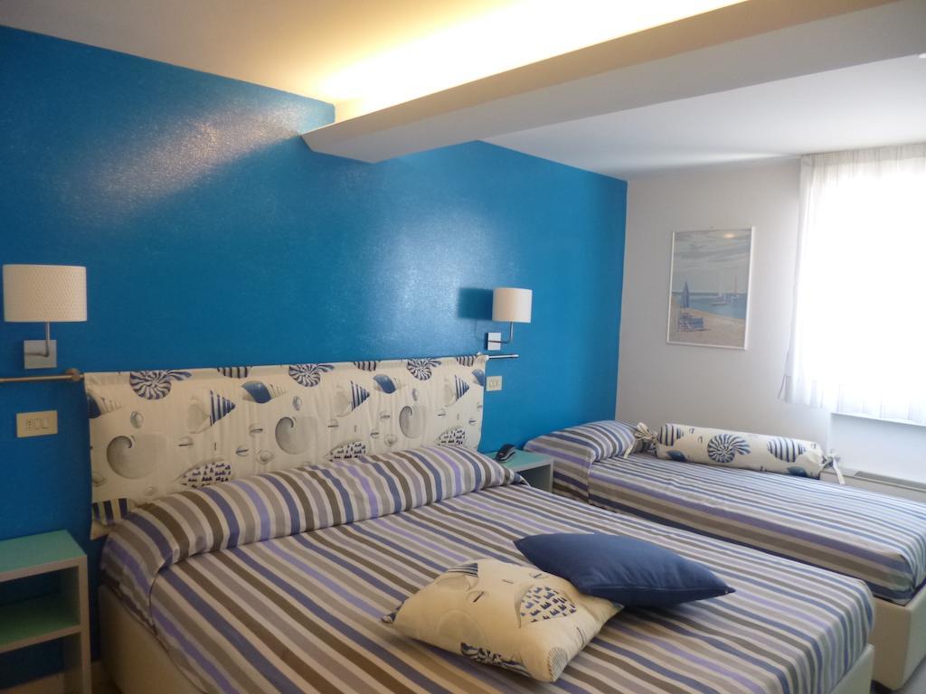 Hotel Mon Pays Riccione Rom bilde