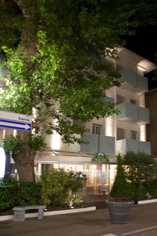 Hotel Mon Pays Riccione Eksteriør bilde